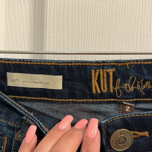 KUT Katy ankle straight Leg jeans - Picture 3 of 6